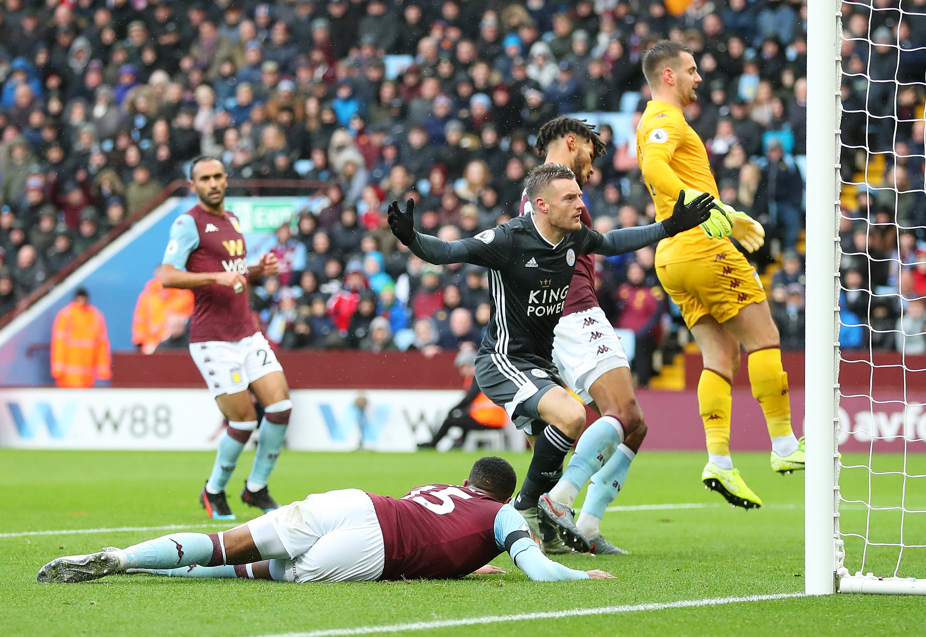 对阵不来梅 对阵不来梅